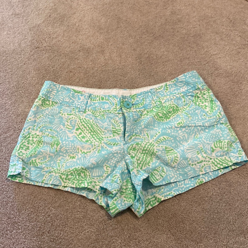 Lilly Pulitzer Walsh Short Size 6